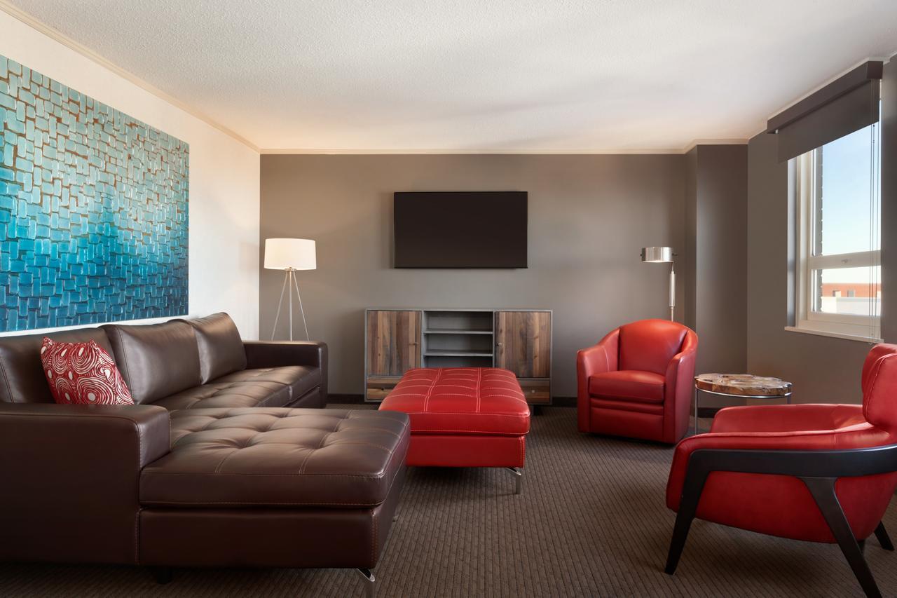 Embassy Suites Baltimore Inner Harbor ภายนอก รูปภาพ
